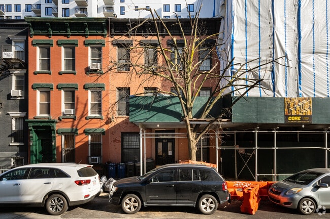 Primary Photo - 63 Duffield St