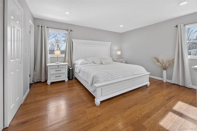 Building Photo - 4 Millard Cir