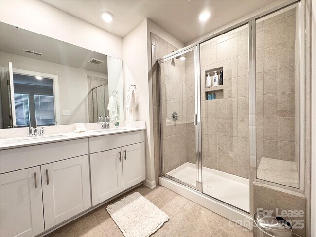 Building Photo - 4513 Millennium Ave