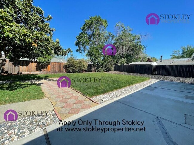 Building Photo - Stokley Properties Presents 1918 Jeannette Drive in Pleasant Hill!