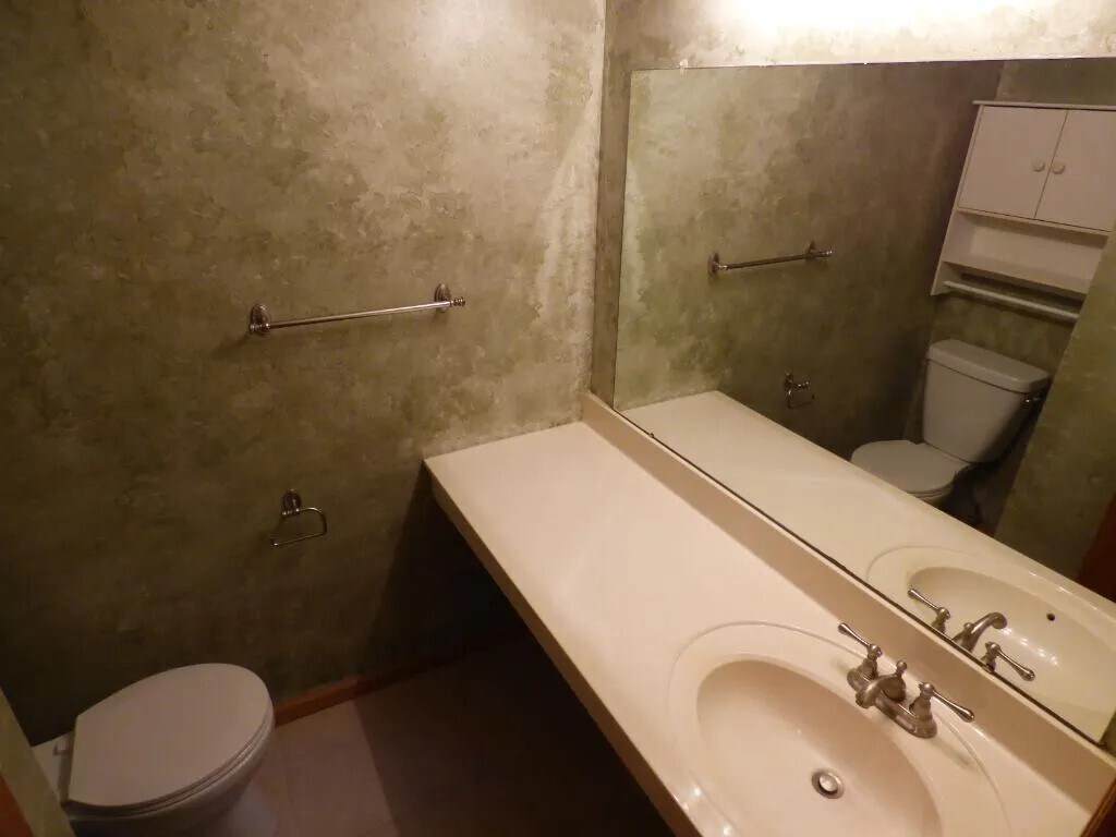2nd bathroom 1.5 - 4536 Cedar Lake Rd S