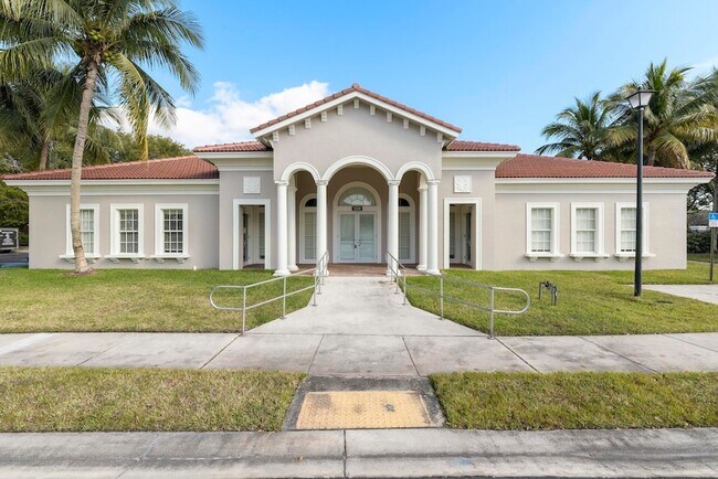 Building Photo - 2101 Wingate Bend