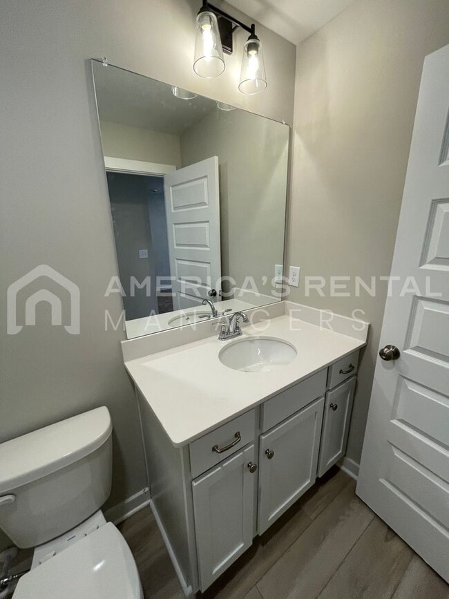 Building Photo - Home for Rent in Jasper, AL!!! Available to View Now!!!