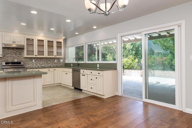 Building Photo - 781 Starlight Heights Dr