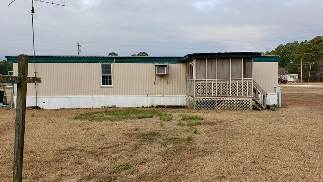 Building Photo - 2br 1ba Mobile Home