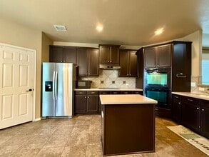 Building Photo - 8018 Grissom Crest