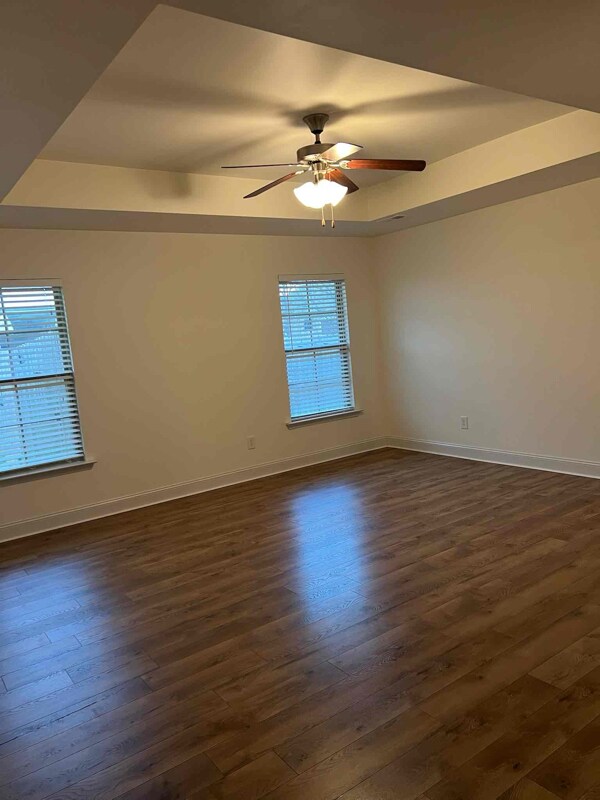 Building Photo - 2461 Belltown Dr SW