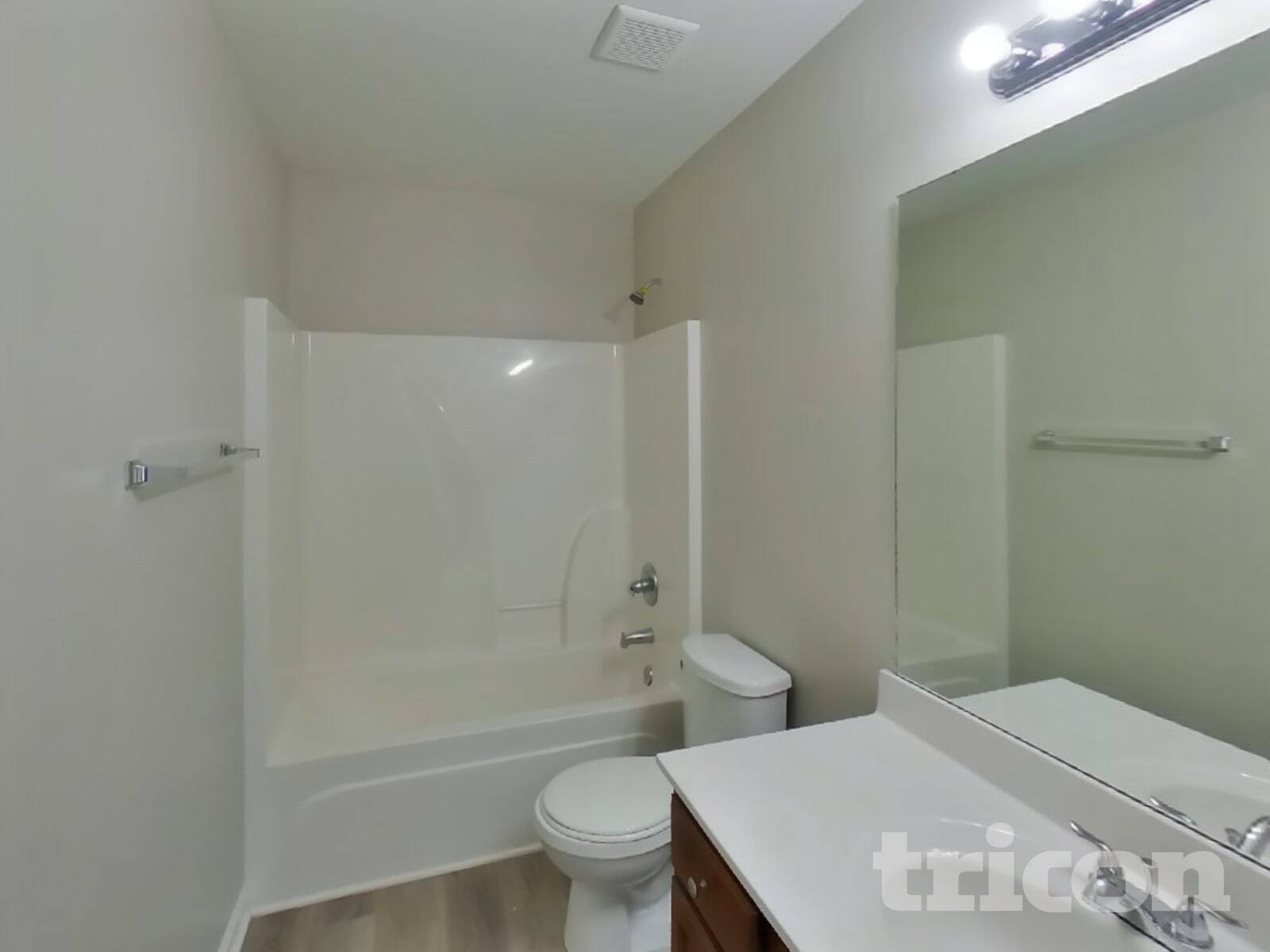 Building Photo - 224 Dellwood Dr