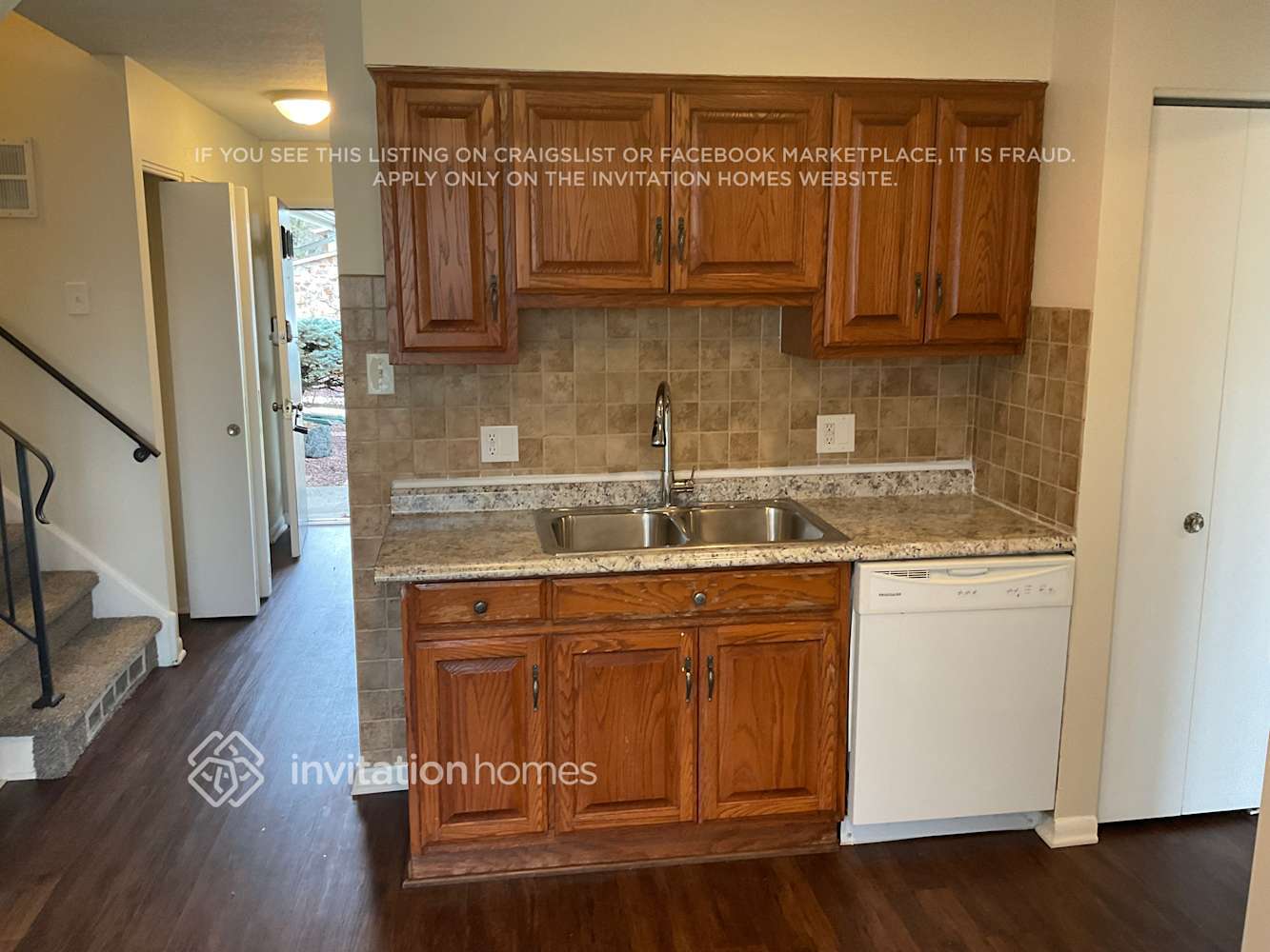 Building Photo - 5265 Arquilla Dr