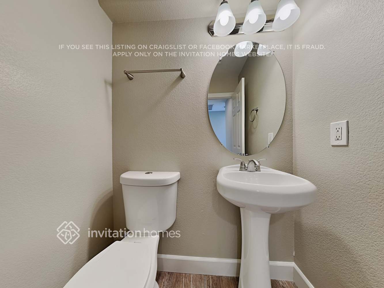 Building Photo - 6027 Ambleshire Ave