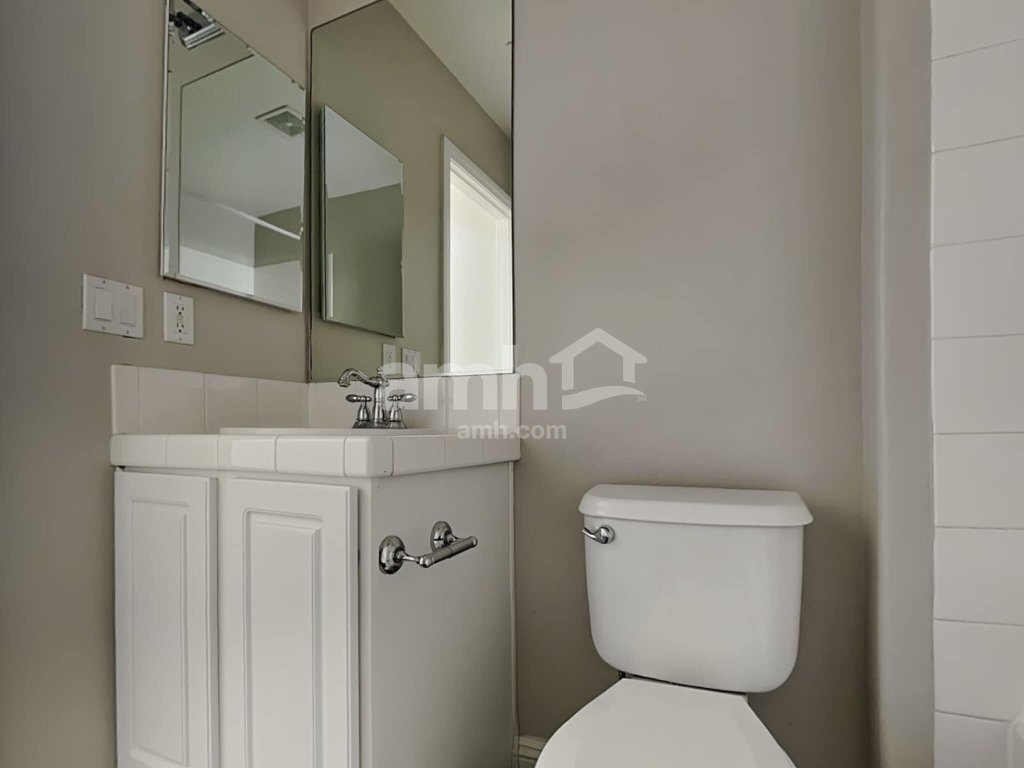 Building Photo - 9028 W Wolf Dancer Ave