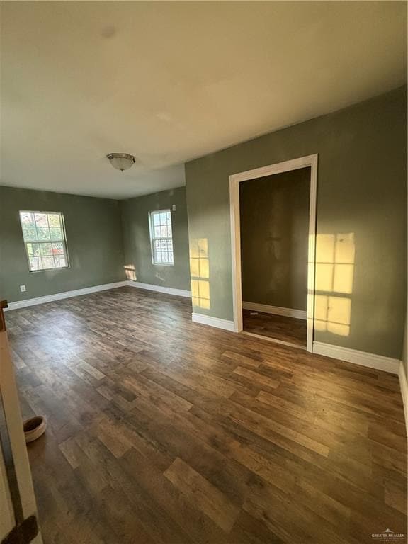 Building Photo - 9 S Dakota St