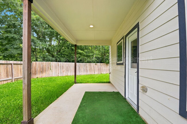 Building Photo - 1202 Vilamoura Ct