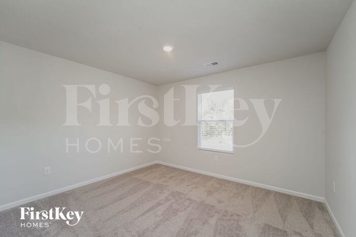 Building Photo - 5309 Wolfridge Ave