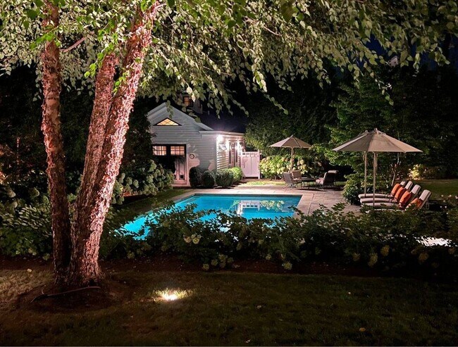 Building Photo - 23 Howard St