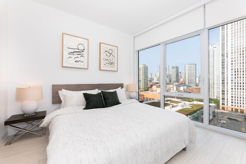 Building Photo - 382 N Union Ave