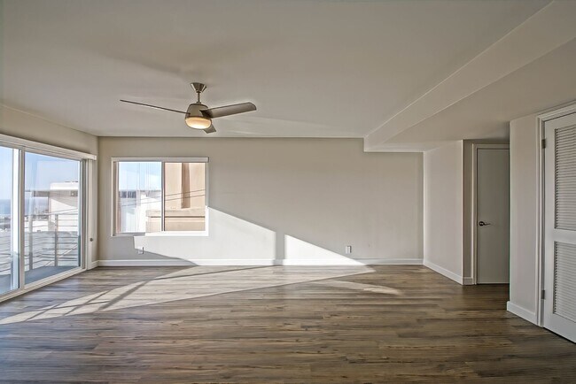Building Photo - REMODELED, BRIGHT & AIRY, 2-STORY HOME W/ AMAZING PANORAMIC OCEAN VIEWS, 2 LIVING SPACES, 2 LARGE...