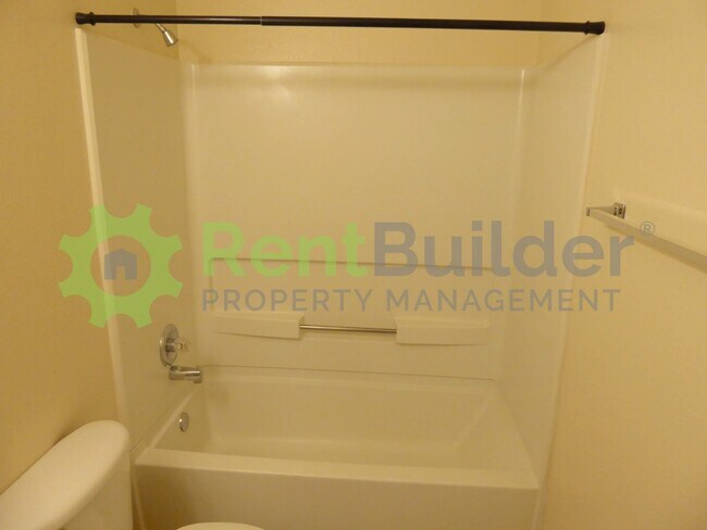 Building Photo - CALL US TODAY AT (505) 808-6467 TO SCHEDULE A CONVENIENT SHOWING