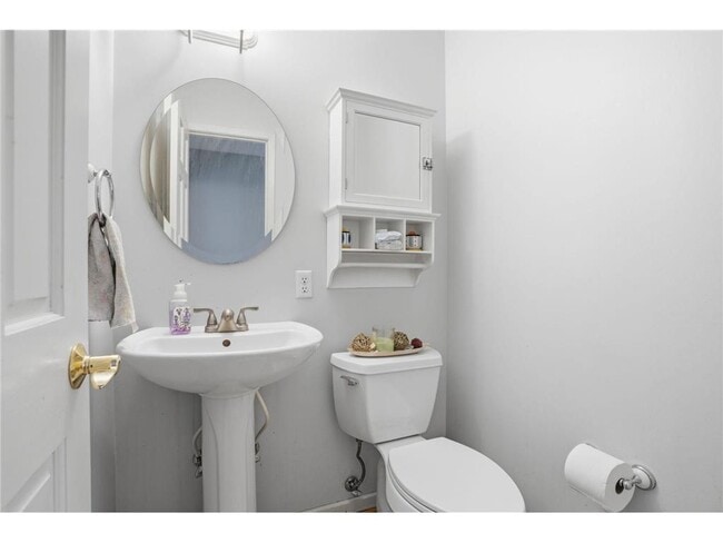 Building Photo - 10427 Brown Farm Cir