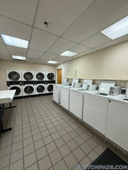 Building Photo - 1110 Commonwealth Ave