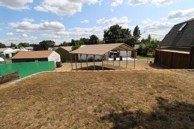 Building Photo - 2807 W Olympic Ave
