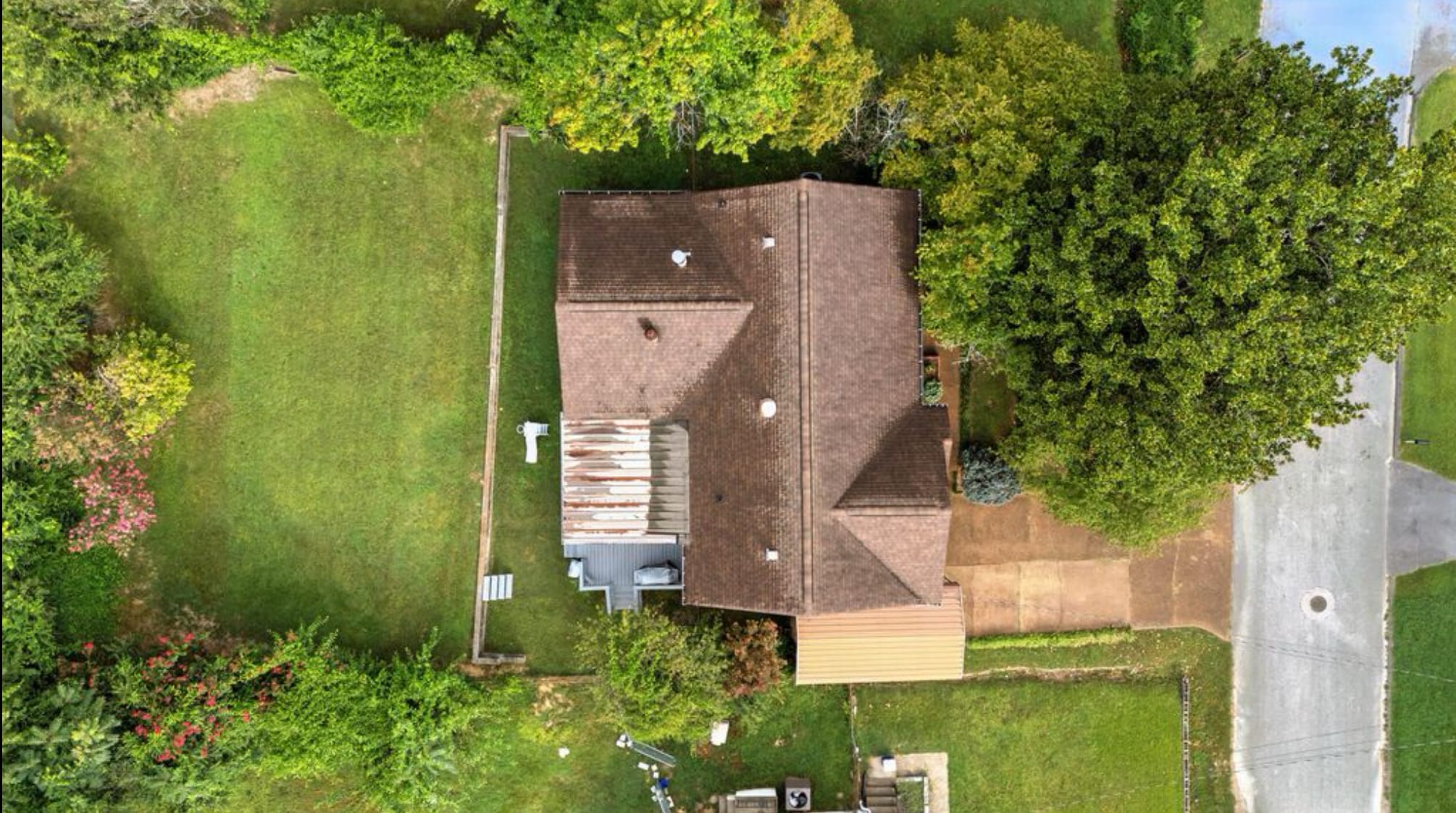 Building Photo - 3606 Gleason Dr
