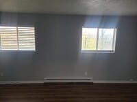 Building Photo - 1910 Larkswood Dr