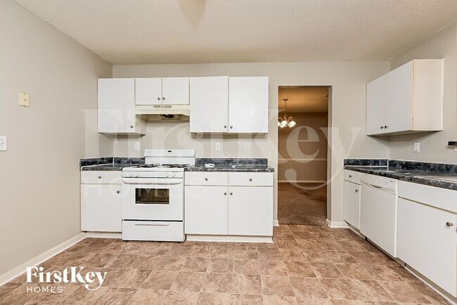 Building Photo - 3421 Waldrop Creek Trail