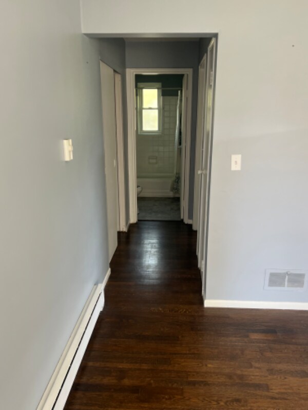 Building Photo - 854 Overlook Ave