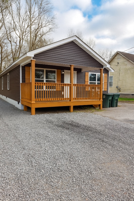 Building Photo - 1630 S Greenwood Ave
