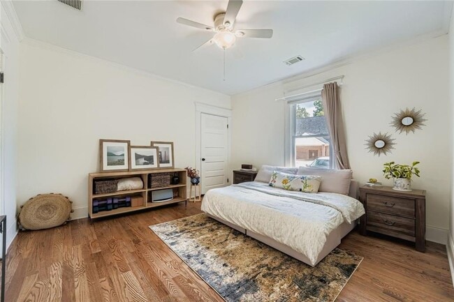 Building Photo - 78 Whitefoord Ave SE