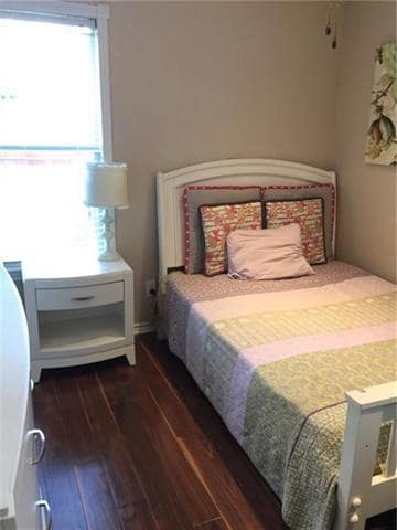 Building Photo - 2527 Cunningham St