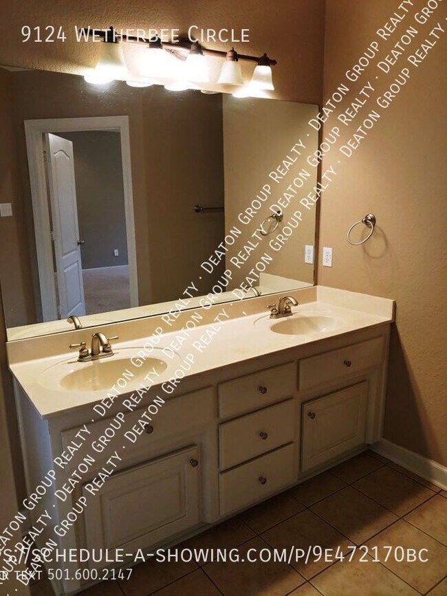 Building Photo - 9124 Wetherbee Cir