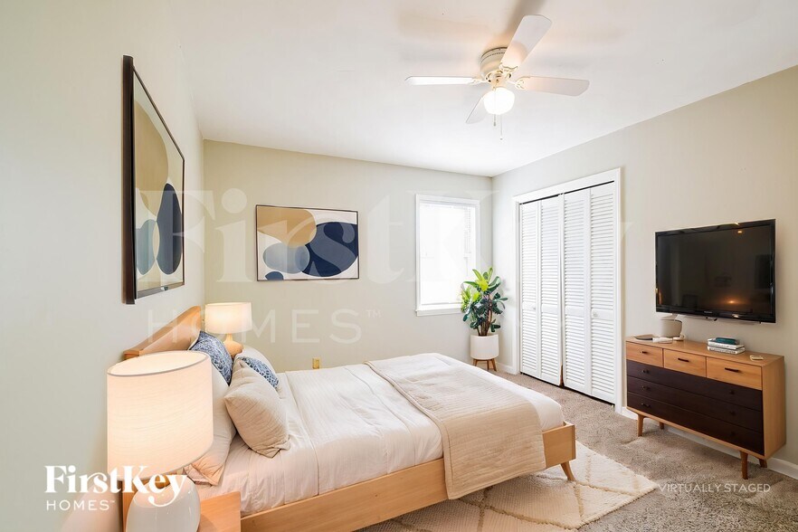 Building Photo - 5117 Scrivener Dr