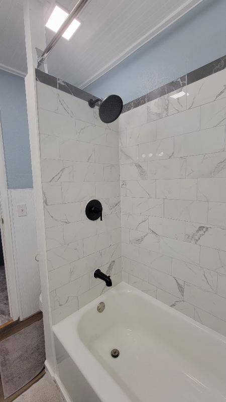 Building Photo - 286 Kenwood Ave