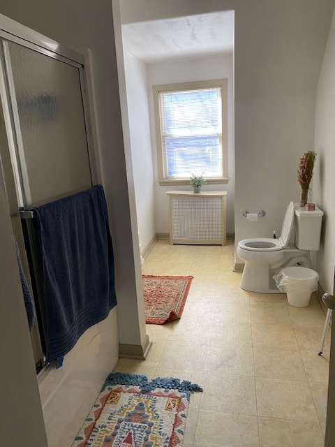 Unusually large bathroom - 1360 Denniston St