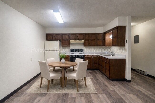 Building Photo - 1050 Front St