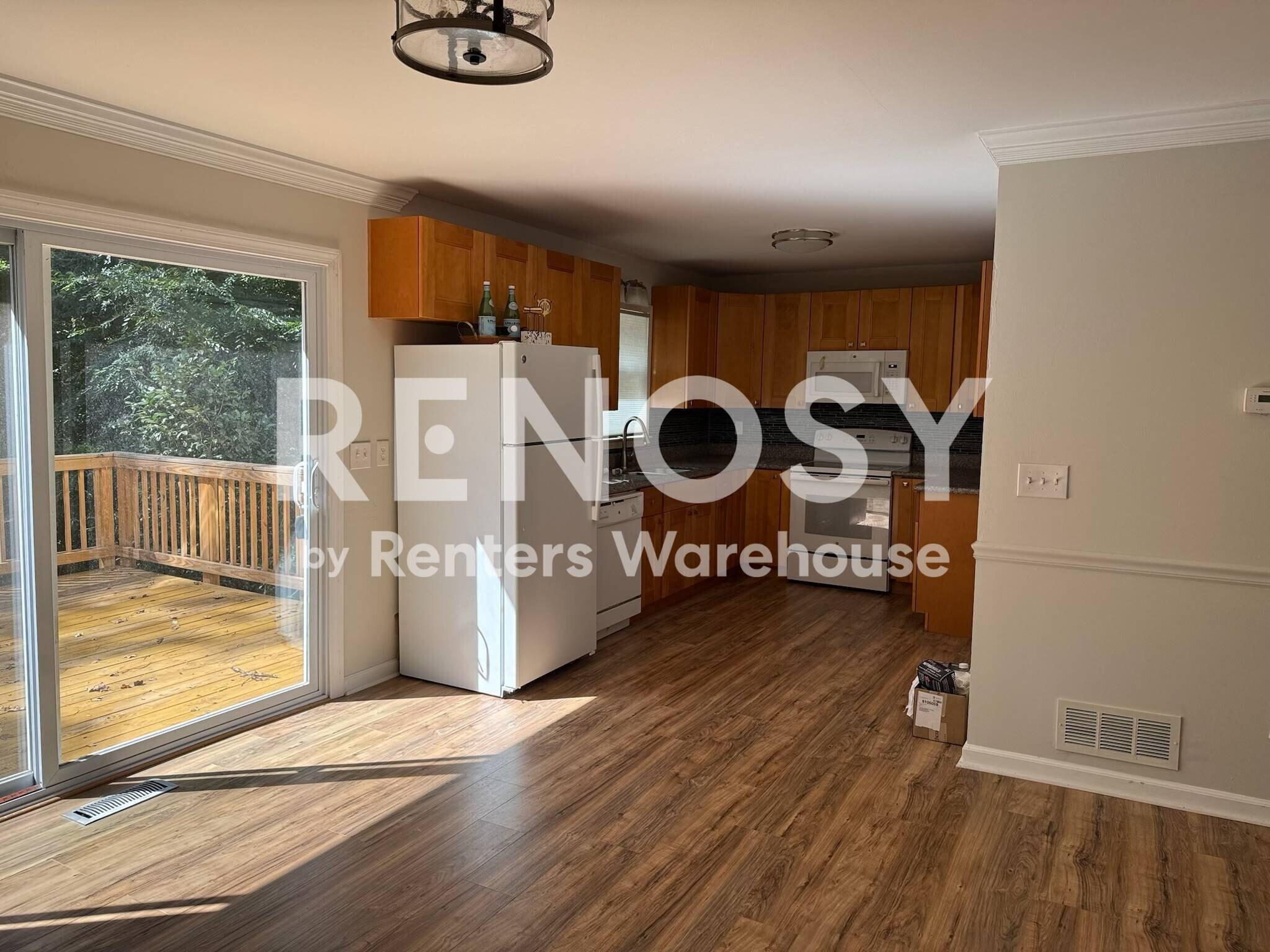 Building Photo - 9055 Carroll Manor Dr