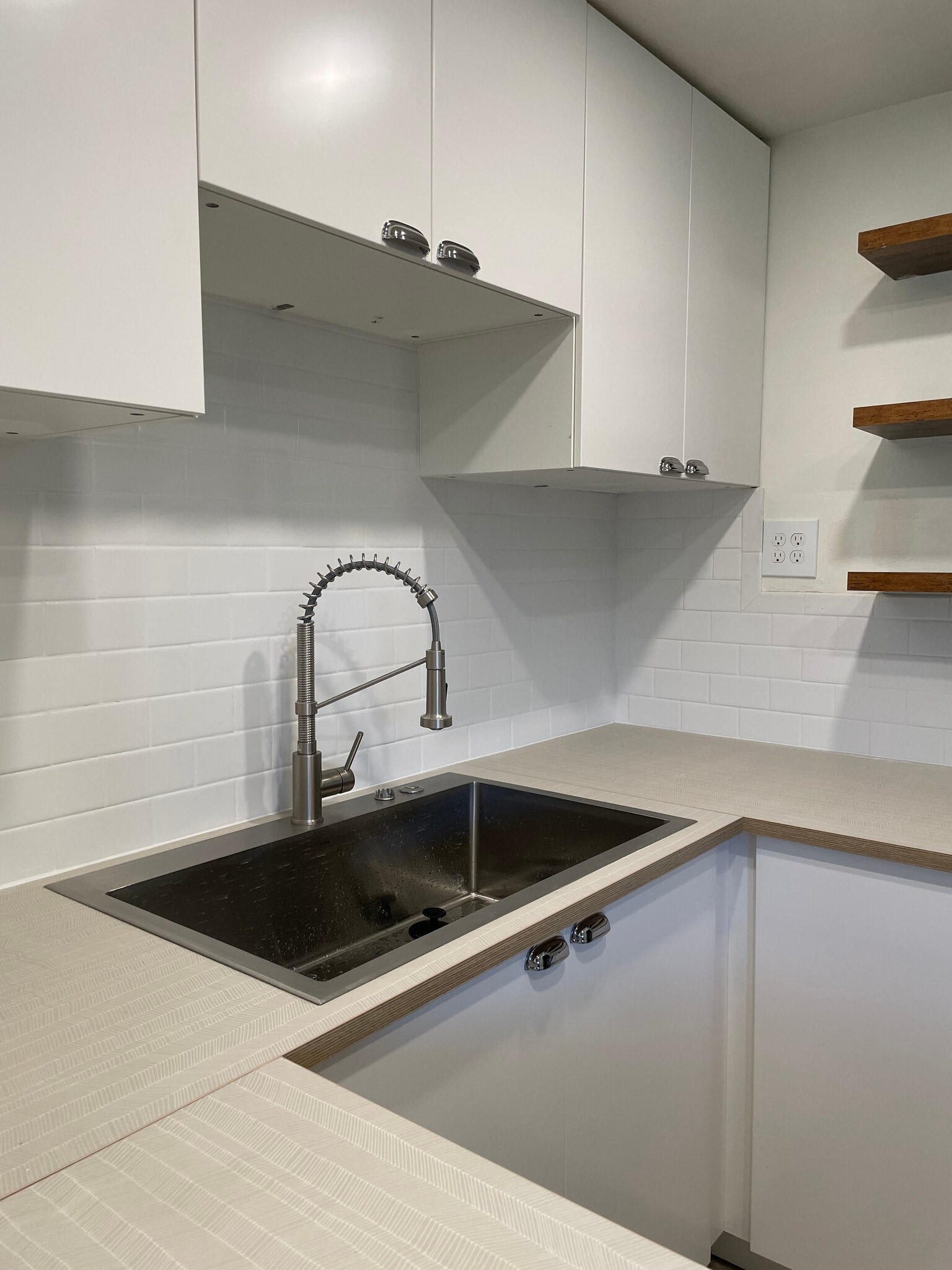 Stainless over sized sink - 2934 2nd Ave N