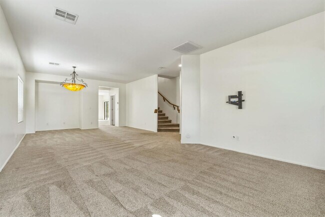Building Photo - 5111 W El Cortez Trail