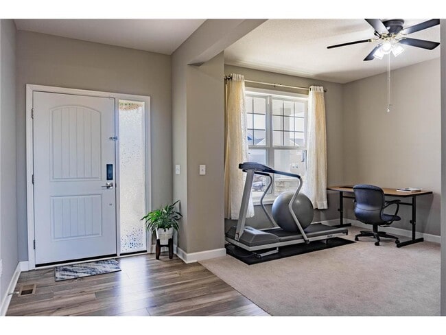 Building Photo - 1582 Edgebrook Ln