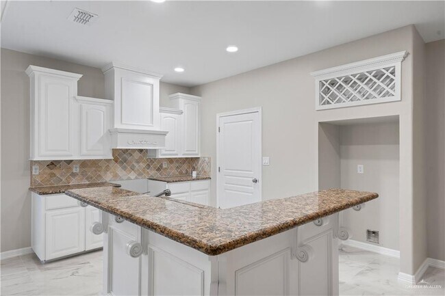 Building Photo - 4408 Xanthisma Ave W