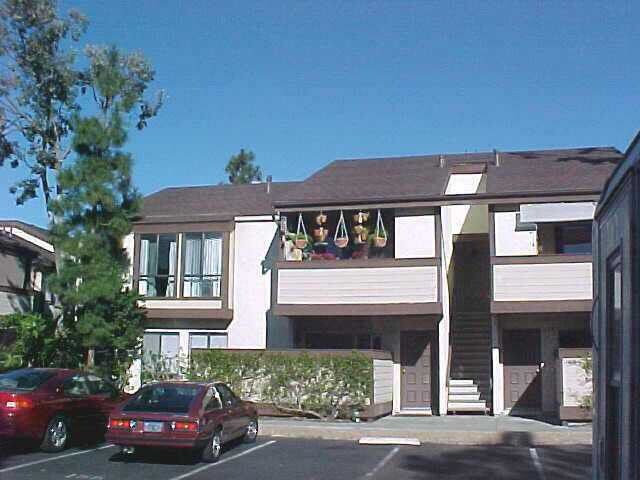 Primary Photo - 9149 Village Glen Dr