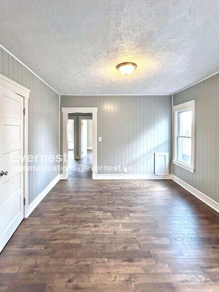 Building Photo - 1809 Denison Ave