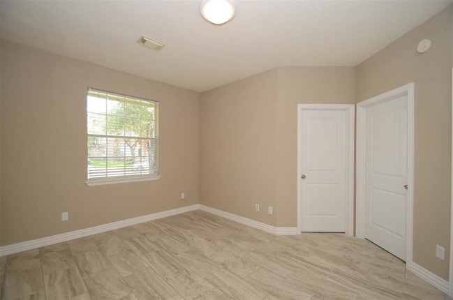 Building Photo - 6243 Piedra Negras Ct