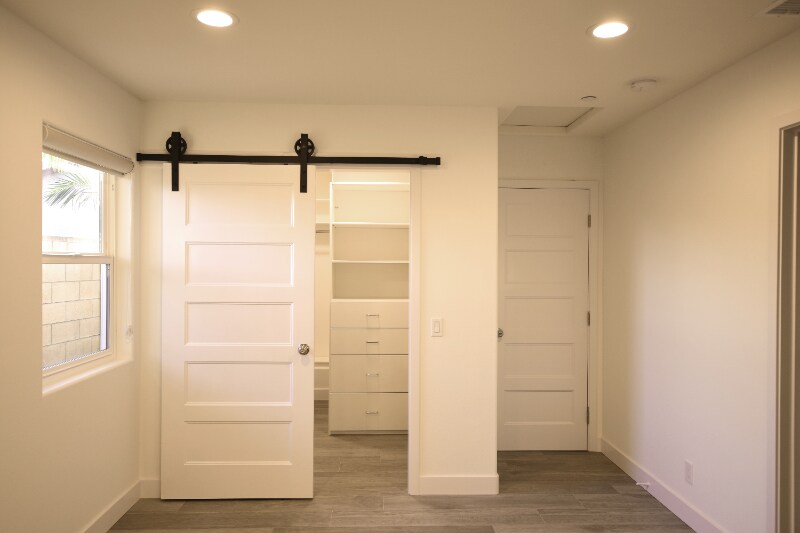 Building Photo - 204 Olive Pl