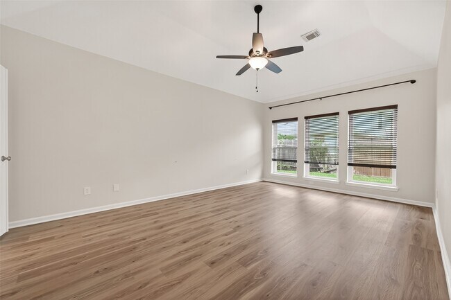 Building Photo - 9014 Pheasant Trace Ct