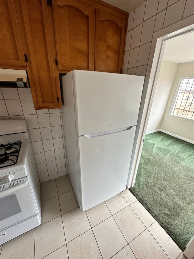Building Photo - 3BR/2BA Single-Family House