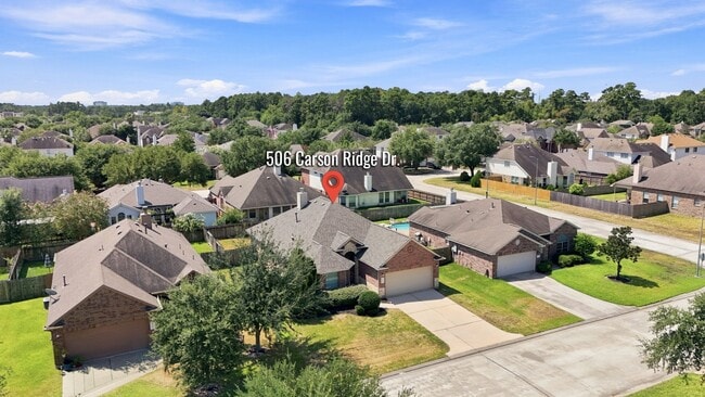 Building Photo - 506 Carson Ridge Dr