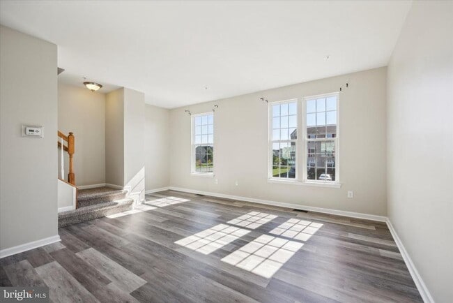Building Photo - 103 Sandpiper Ct